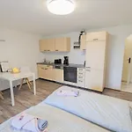 B2 - Urlaubsmagie - Mit Terrasse& Grill Direkt Am Wanderweg Apartment Sebnitz