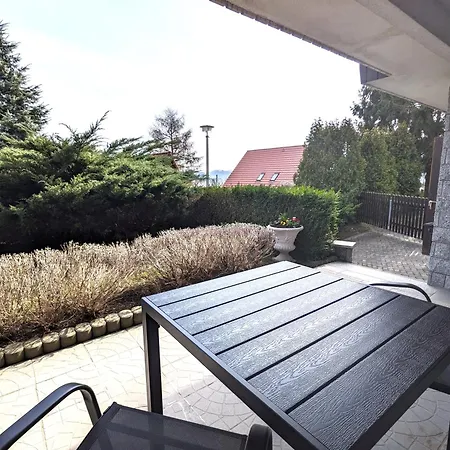 Daire Urlaubsmagie - Bluetenmeer - Direkt Am Wanderweg Sebnitz